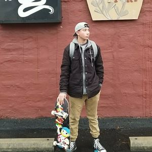 Meet your Posher, Ray